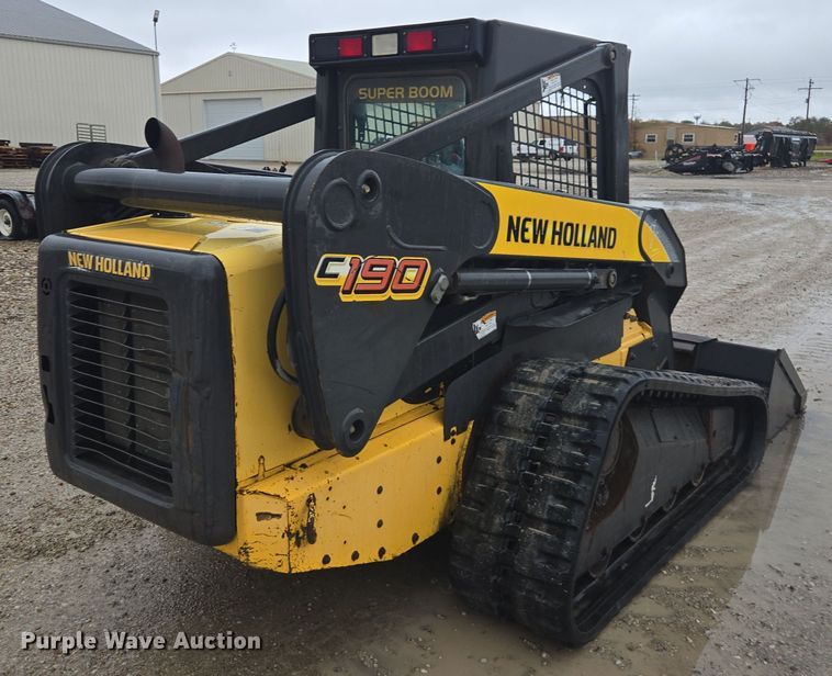 image for item EE7888 2006 New Holland C190 tracked skid steer loader