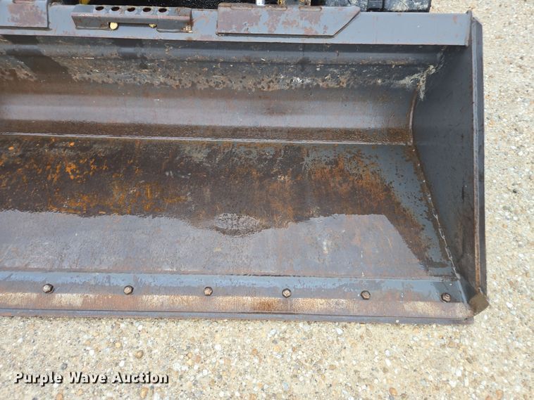 image for item EE7888 2006 New Holland C190 tracked skid steer loader