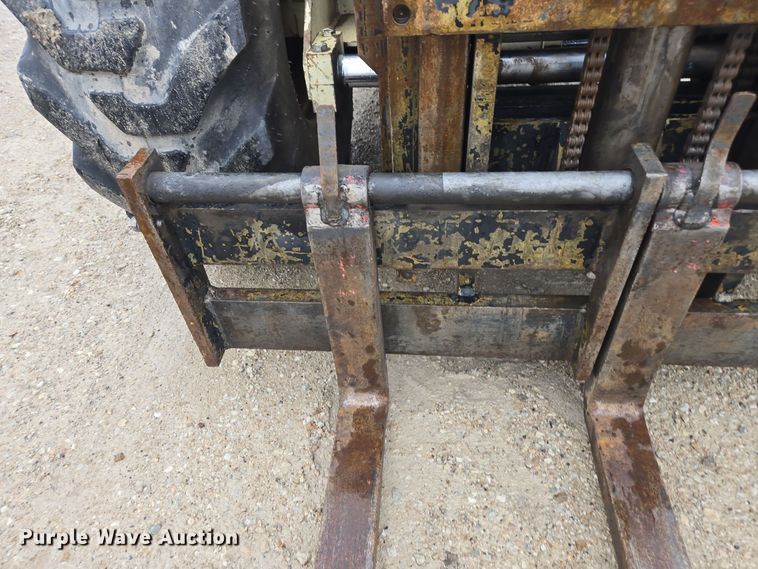 image for item EE7892 Ingersoll Rand  RT-706G forklift