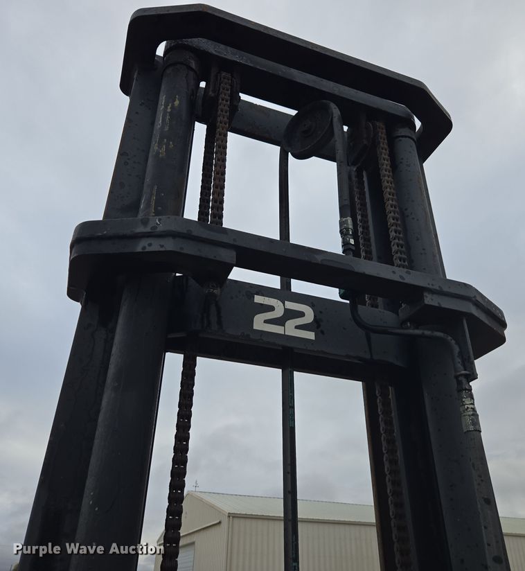 image for item EE7892 Ingersoll Rand  RT-706G forklift