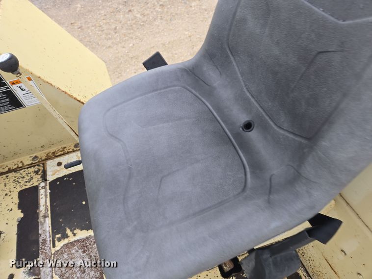 image for item EE7892 Ingersoll Rand  RT-706G forklift