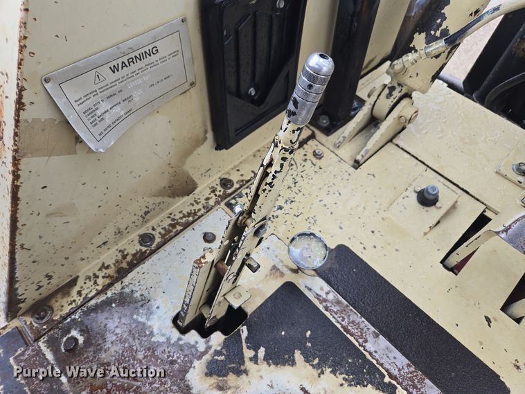 image for item EE7892 Ingersoll Rand  RT-706G forklift