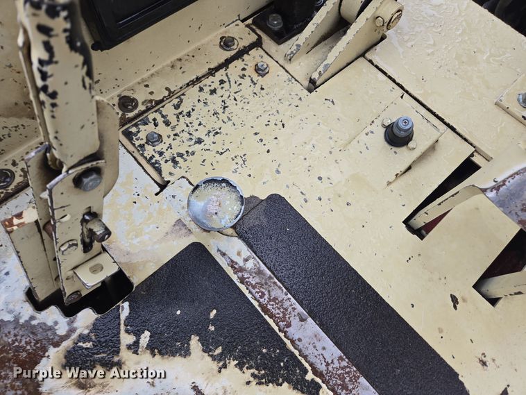 image for item EE7892 Ingersoll Rand  RT-706G forklift