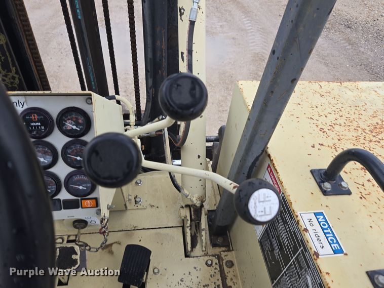 image for item EE7892 Ingersoll Rand  RT-706G forklift