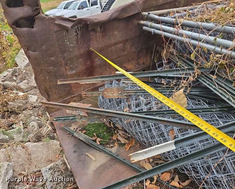 image for item EE8687 1978 International S2500 dump truck