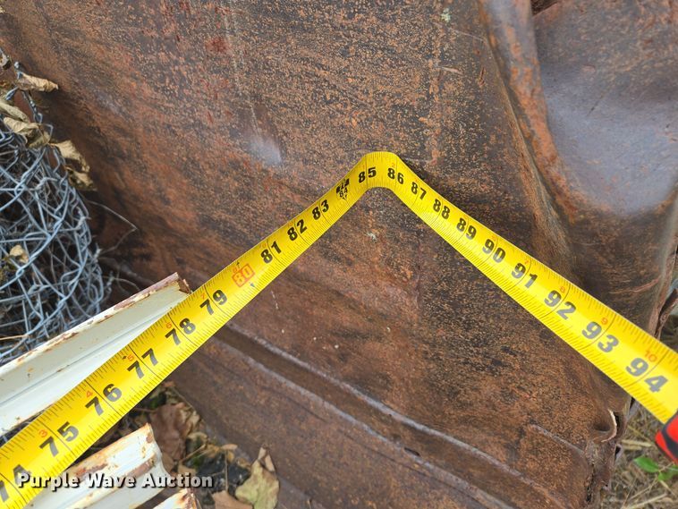 image for item EE8687 1978 International S2500 dump truck