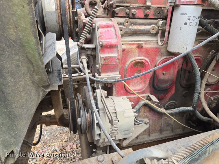 image for item EE8687 1978 International S2500 dump truck