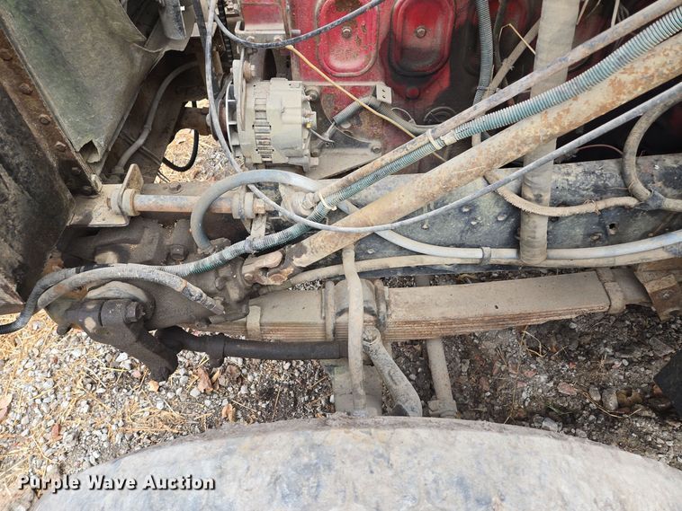 image for item EE8687 1978 International S2500 dump truck