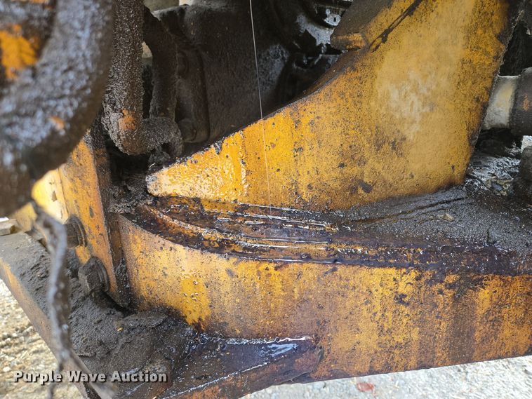 image for item EE8688 1974 Caterpillar 980 wheel loader
