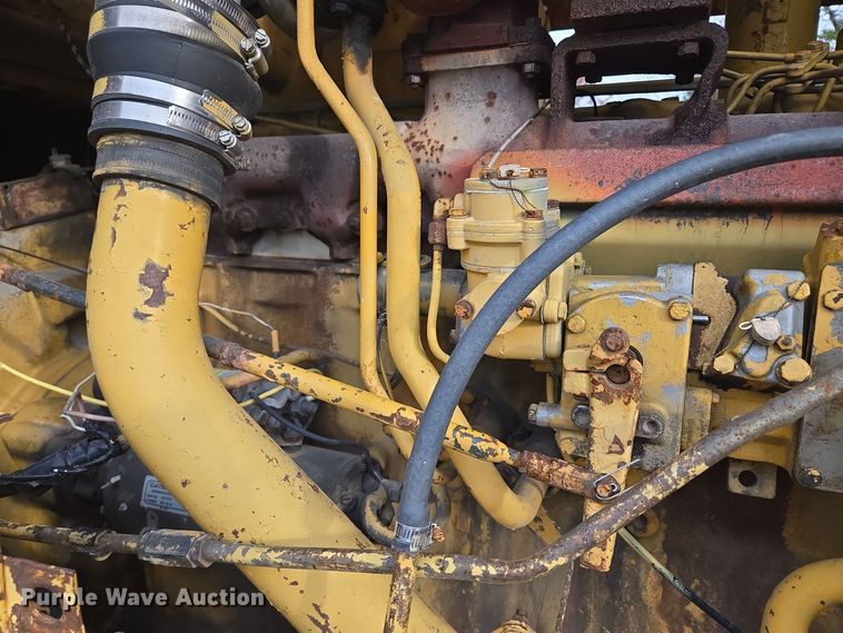 image for item EE8688 1974 Caterpillar 980 wheel loader