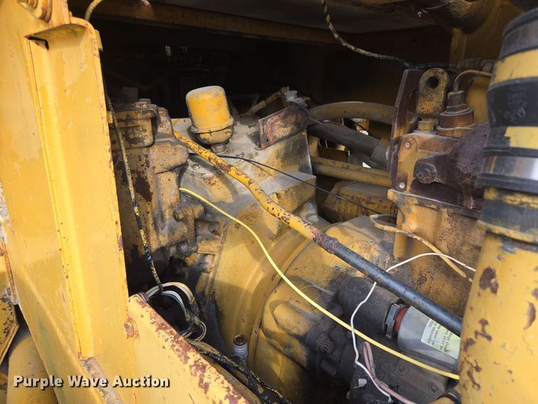 image for item EE8688 1974 Caterpillar 980 wheel loader