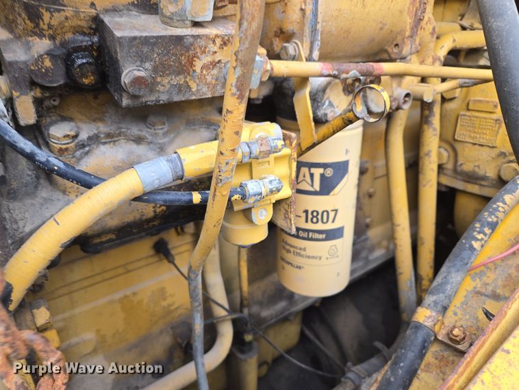 image for item EE8688 1974 Caterpillar 980 wheel loader