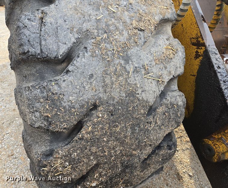 image for item EE8688 1974 Caterpillar 980 wheel loader