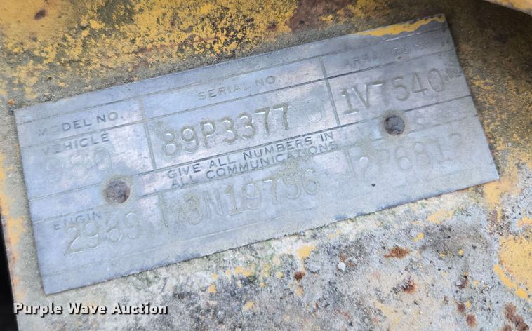 image for item EE8688 1974 Caterpillar 980 wheel loader