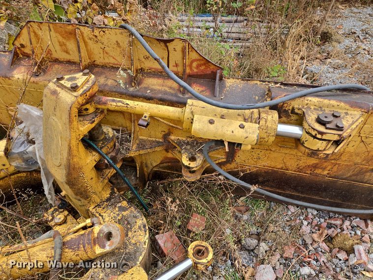 image for item EE8689 13' W  dozer blade 