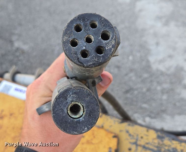 image for item EE8692 1991 Tophat Trailers equipment trailer