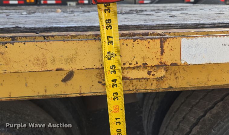 image for item EE8692 1991 Tophat Trailers equipment trailer