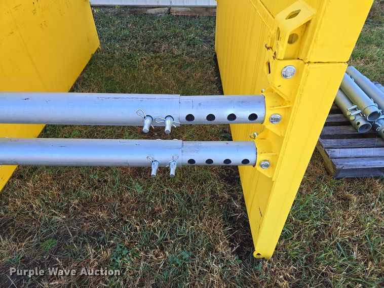 image for item EE8706 Trench box 