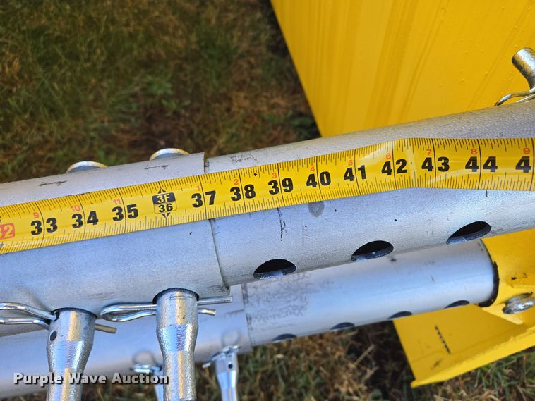 image for item EE8706 Trench box 