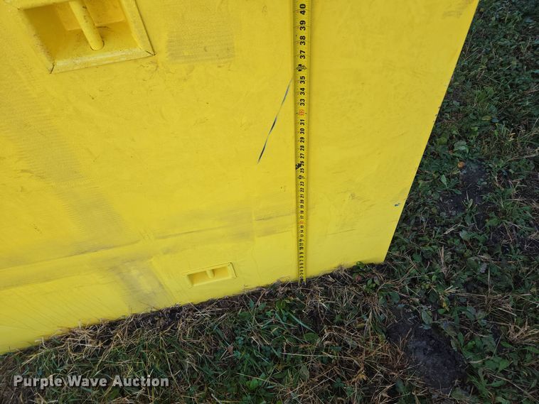 image for item EE8706 Trench box 