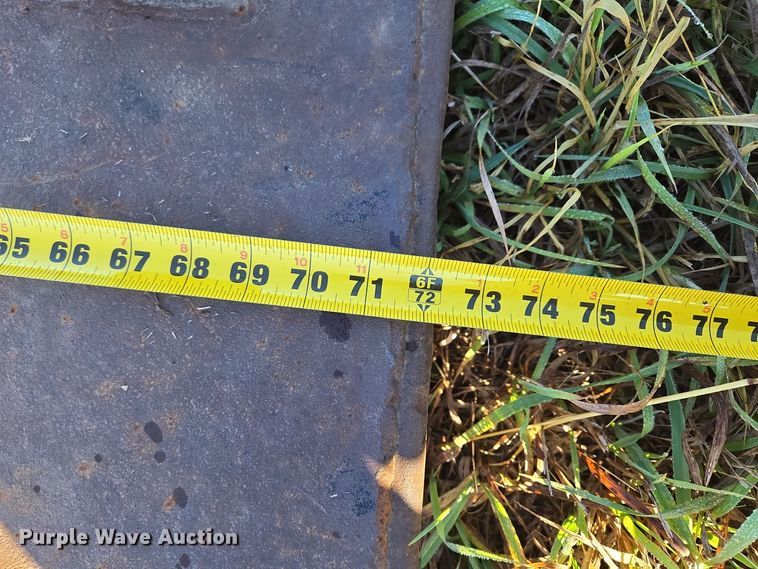 image for item EE8707 GME trench box 