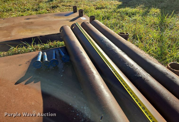 image for item EE8707 GME trench box 