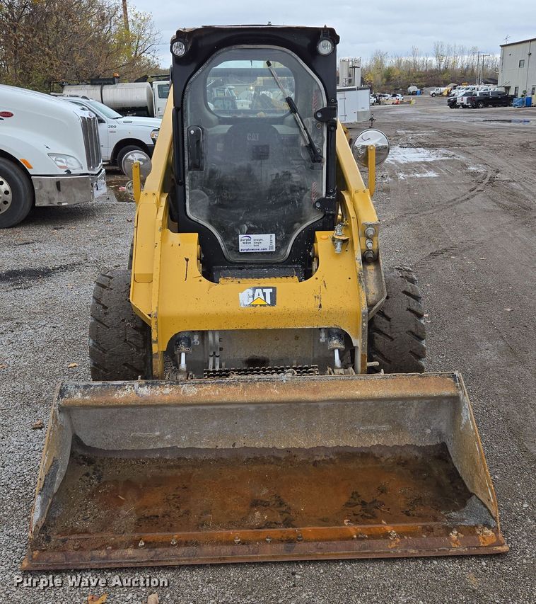 image for item EE8708 2016 Caterpillar 262D skid steer loader