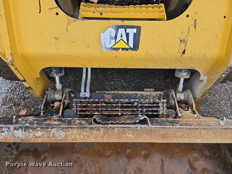 image for item EE8708 2016 Caterpillar 262D skid steer loader