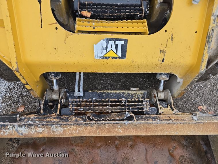 image for item EE8708 2016 Caterpillar 262D skid steer loader