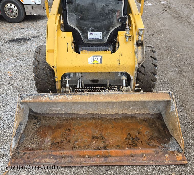 image for item EE8708 2016 Caterpillar 262D skid steer loader
