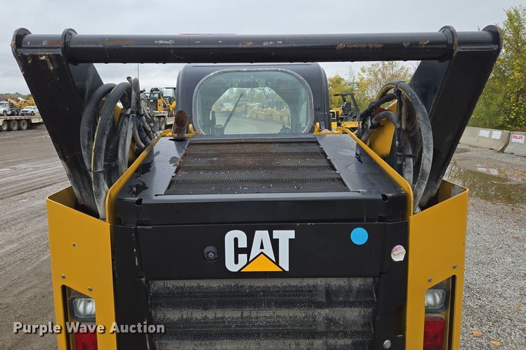 image for item EE8708 2016 Caterpillar 262D skid steer loader