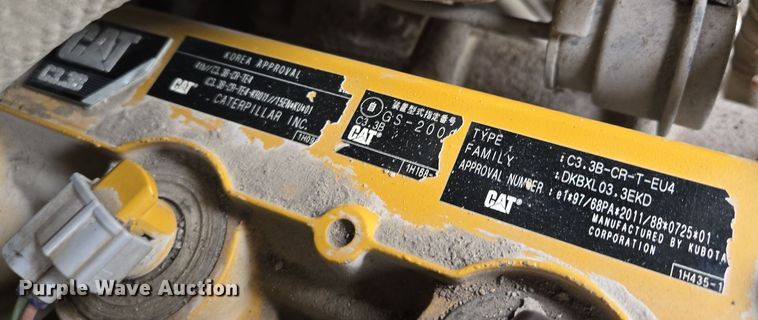 image for item EE8708 2016 Caterpillar 262D skid steer loader