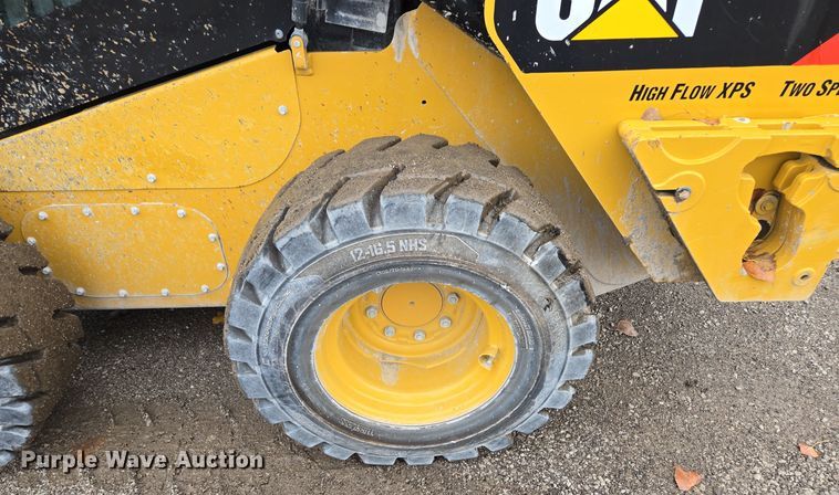 image for item EE8708 2016 Caterpillar 262D skid steer loader