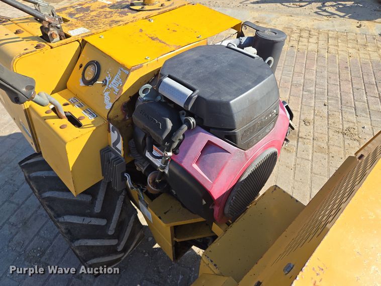 image for item EE8731 1999 Vermeer  LM25 vibratory cable plow