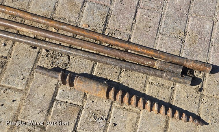 image for item EE8731 1999 Vermeer  LM25 vibratory cable plow