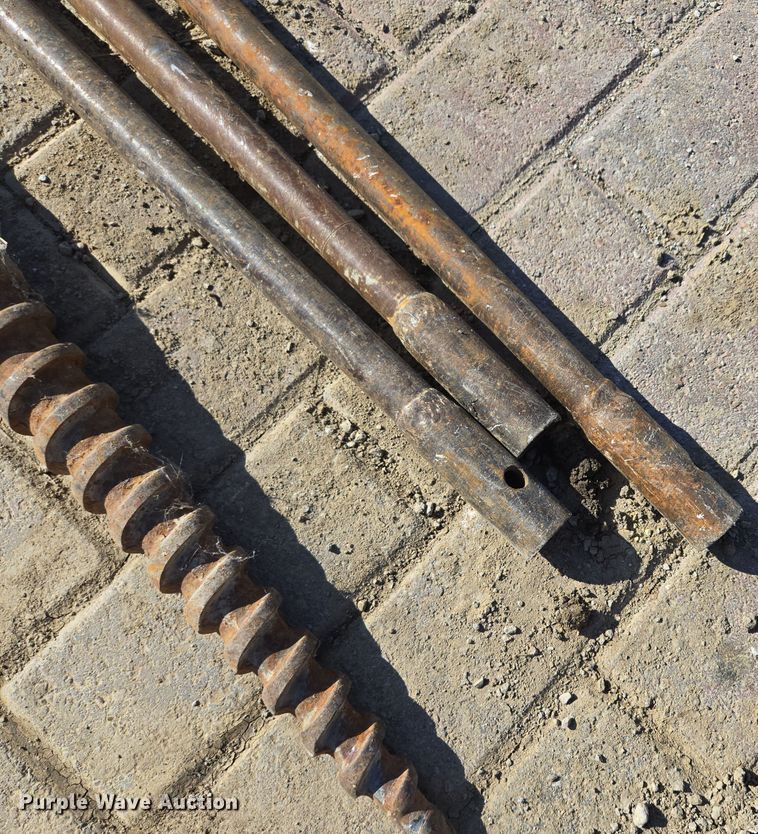 image for item EE8731 1999 Vermeer  LM25 vibratory cable plow