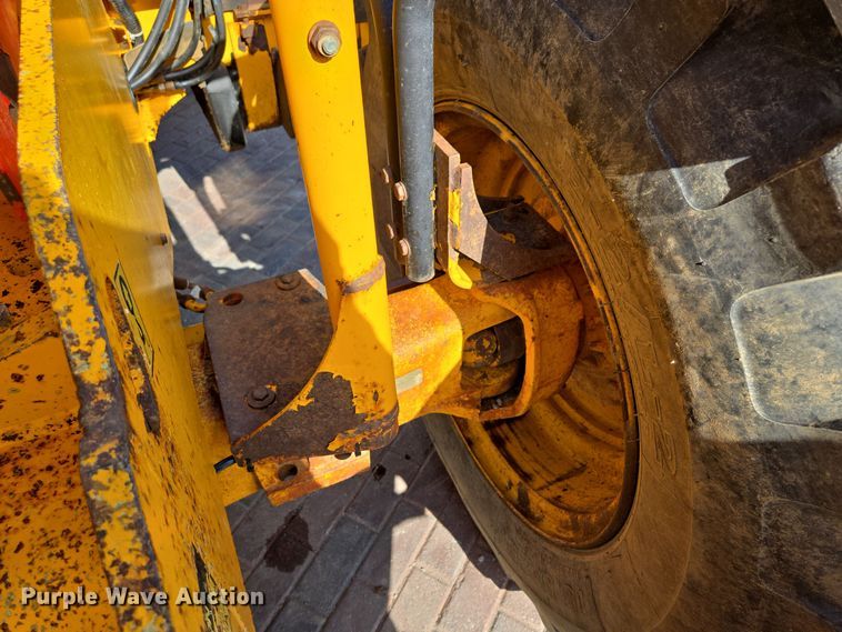 image for item EE8733 1999 JCB 532 telehandler