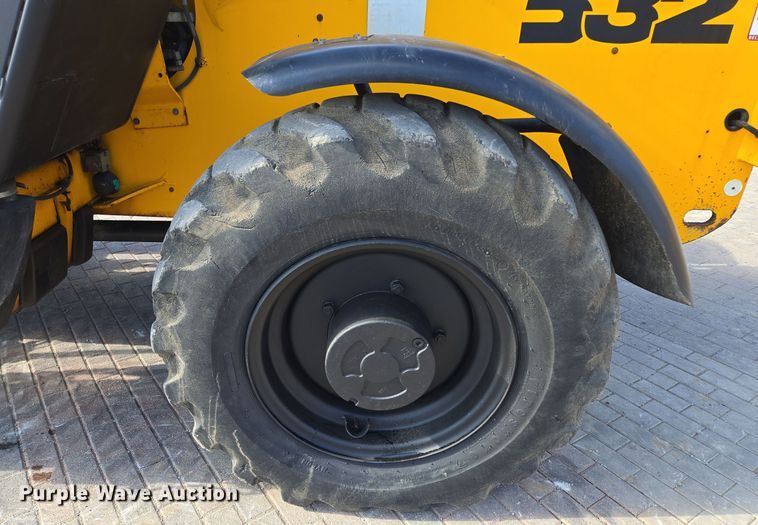 image for item EE8733 1999 JCB 532 telehandler