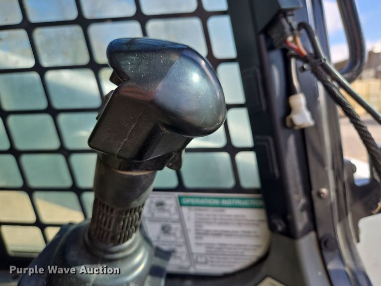 image for item EE8735 2018 Bobcat  T650 tracked skid steer loader