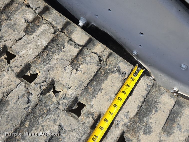 image for item EE8735 2018 Bobcat  T650 tracked skid steer loader