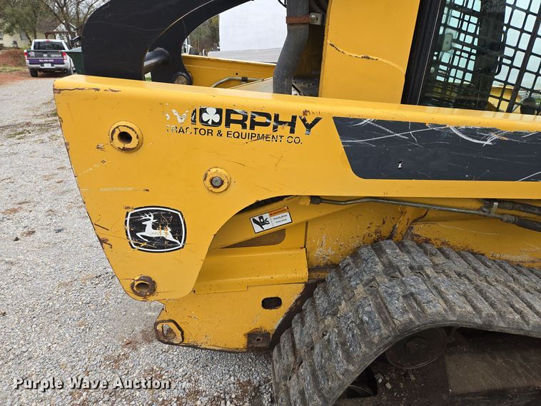 image for item EE8746 2007 John Deere CT332 tracked skid steer loader
