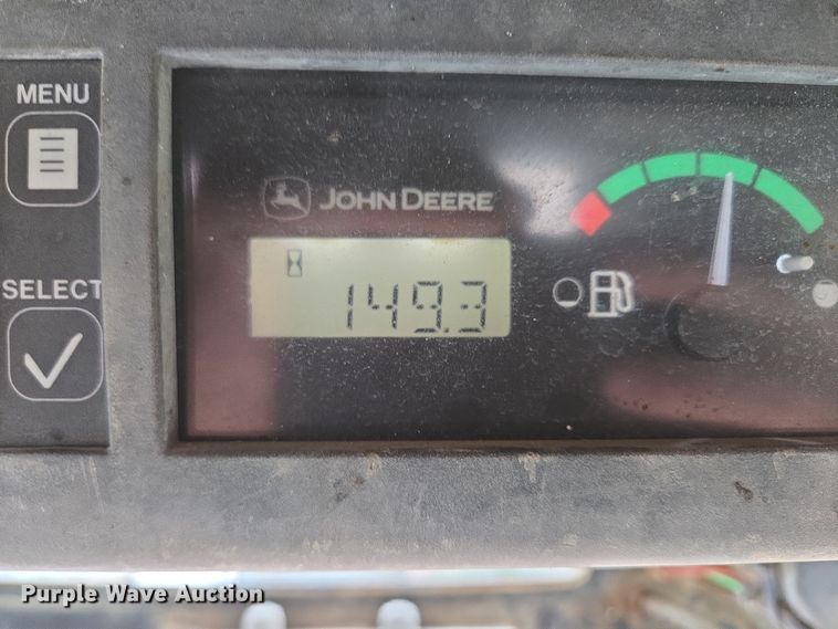 image for item EE8746 2007 John Deere CT332 tracked skid steer loader