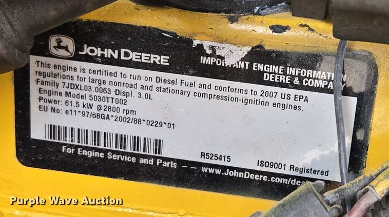 image for item EE8746 2007 John Deere CT332 tracked skid steer loader