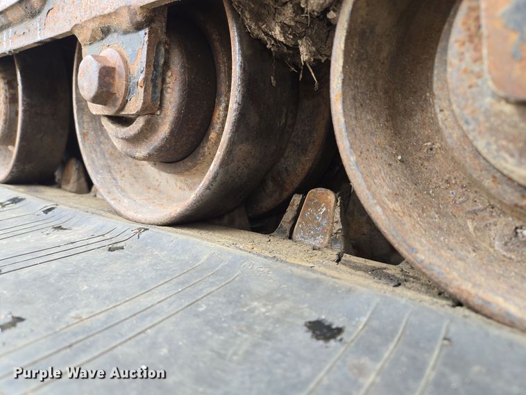 image for item EE8746 2007 John Deere CT332 tracked skid steer loader