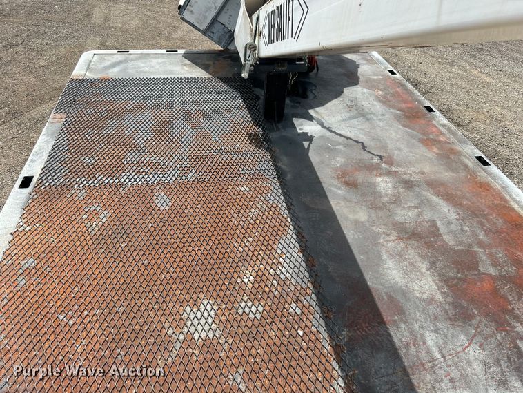 image for item EG0805 1996 Ford  F700 bucket truck