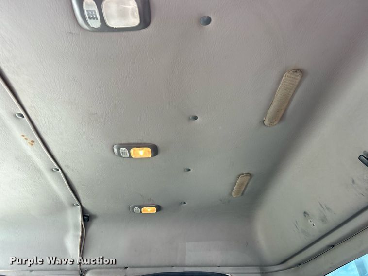 image for item EG1091 2007 Freightliner  Business Class M2 crane truck