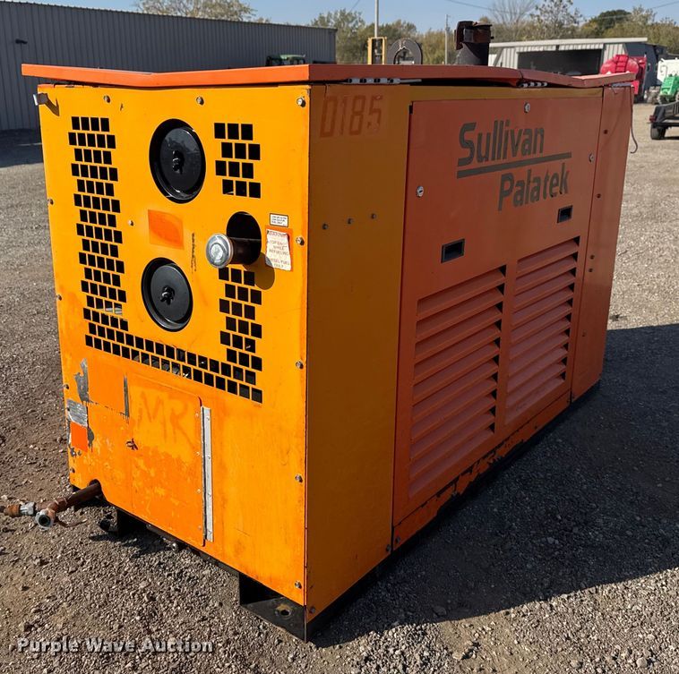 Sullivan Palatek D185UJD air compressor in Collinsville, OK | Item ...