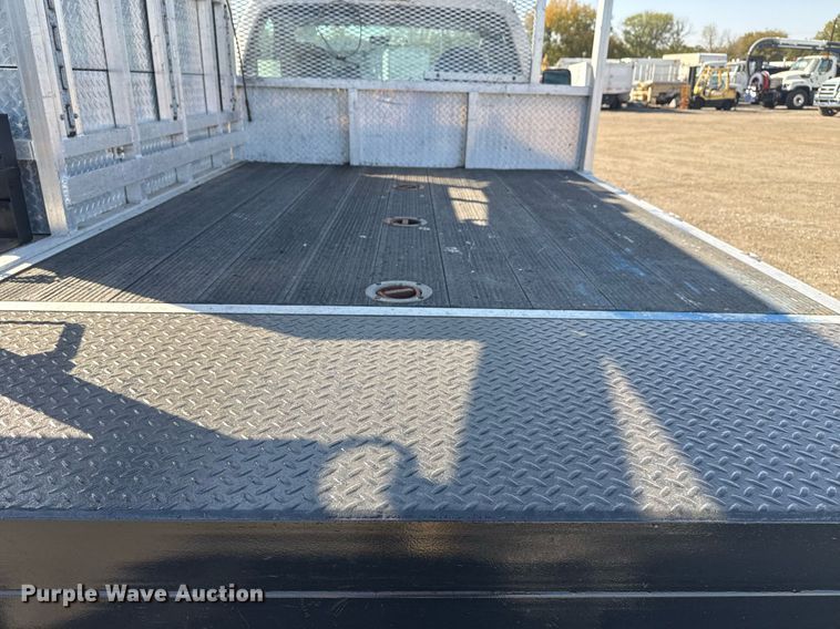 image for item EG2194 2010 Ford F550 Super Duty  utility / service truck