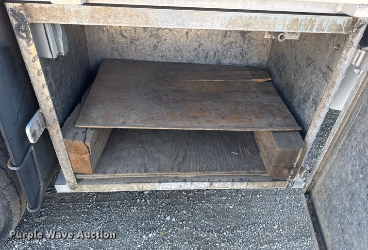 image for item EG2194 2010 Ford F550 Super Duty  utility / service truck