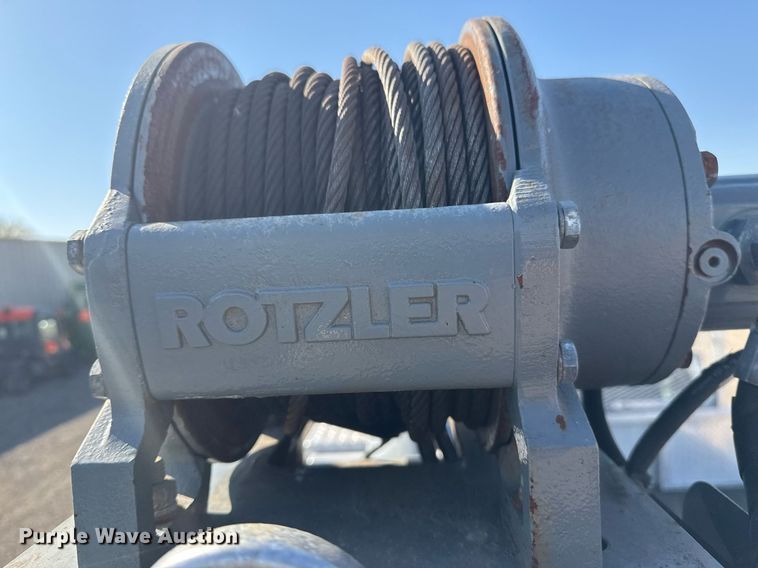 image for item EG2194 2010 Ford F550 Super Duty  utility / service truck